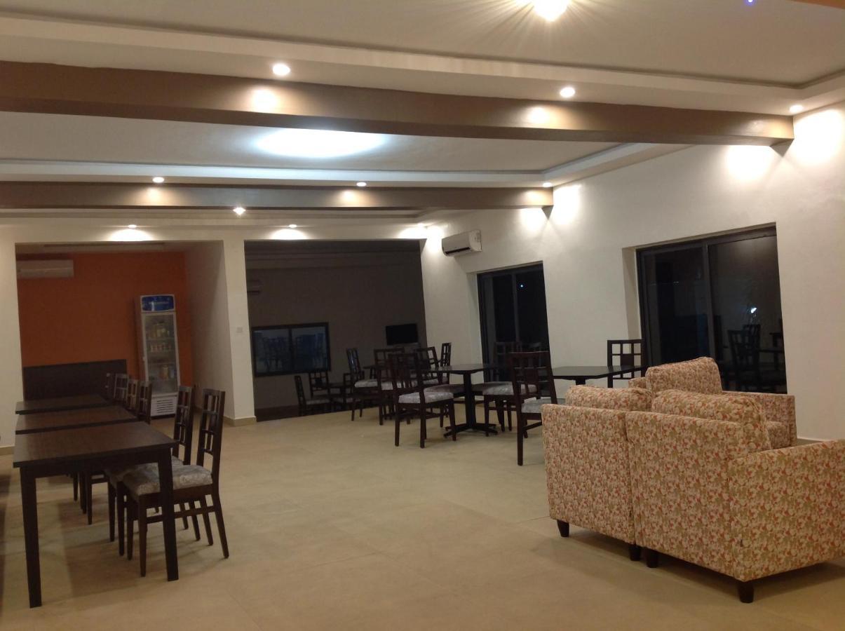 Adis Hotels Prime 伊巴丹 外观 照片