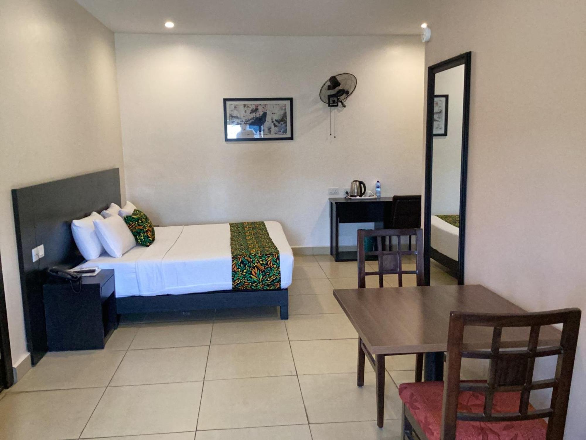 Adis Hotels Prime 伊巴丹 外观 照片